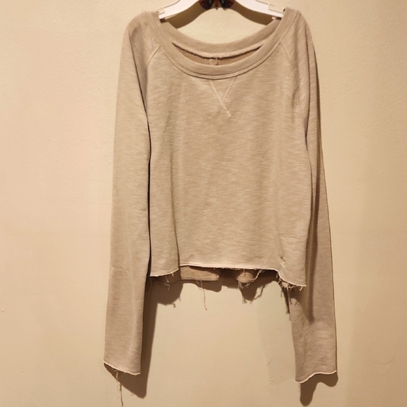 Under Armour Tops - ❤️ UNDER ARMOUR TERRY TOP, MEDIUM